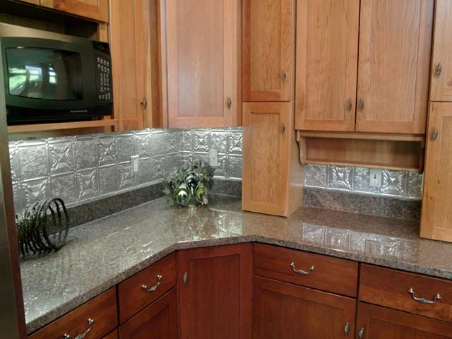 0610-grandmas-quilt-backsplash-tiles.jpg