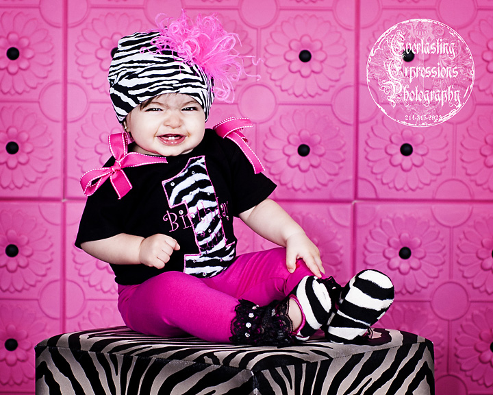baby-portrait-with-a-pink-backdrop.jpg