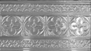 EM1301 TIN CORNICE
