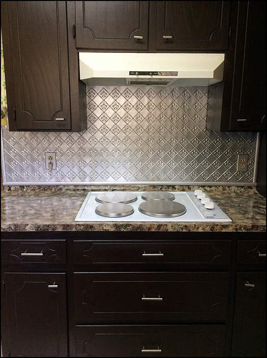 Fleur de Lis - 3 in Pattern - Faux Tin Backsplash Roll - #WC 80 - Silver